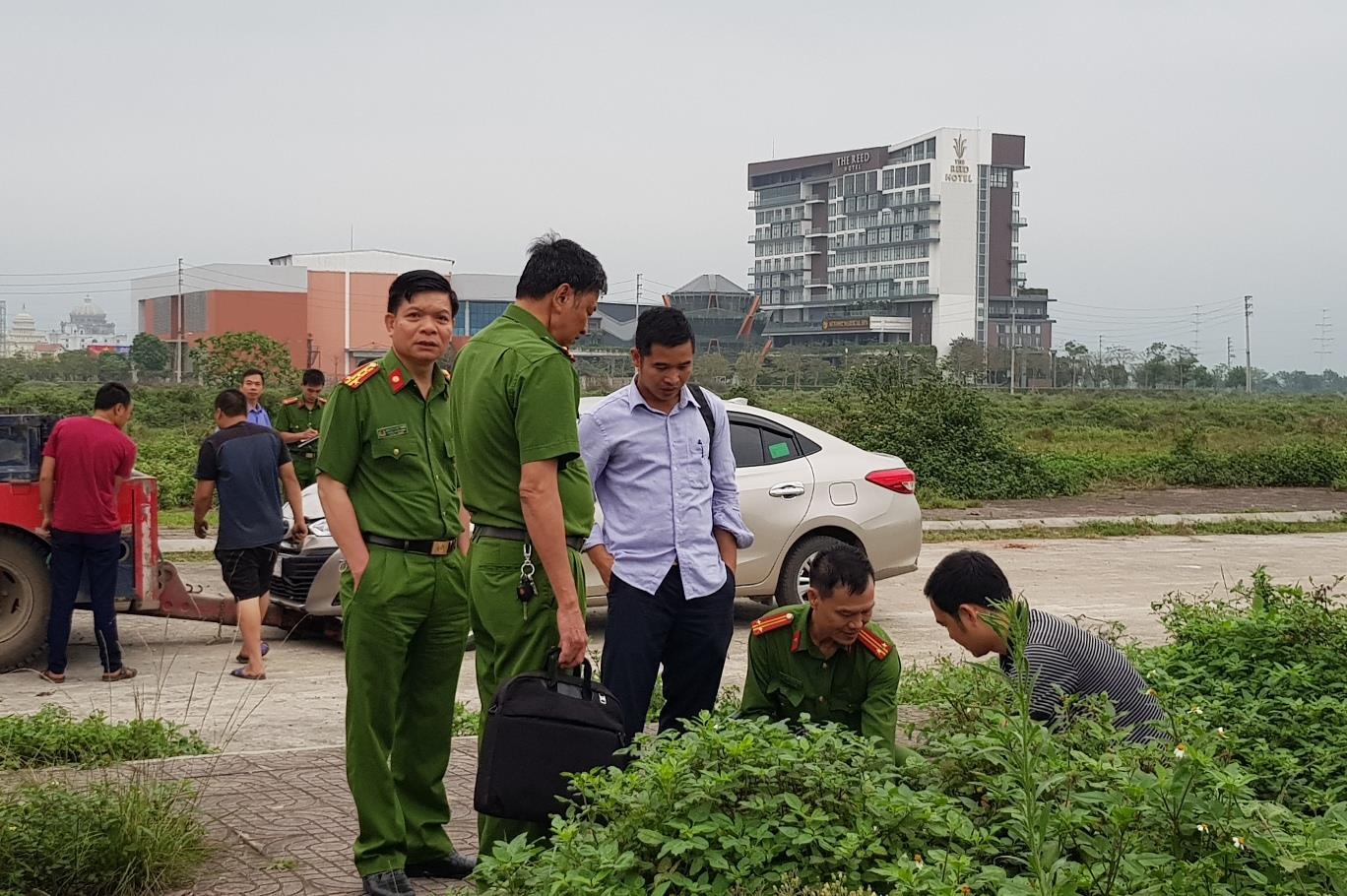 nam CSGT vụ cô gái bị đâm ảnh 2 nam CSGT vu co gai bi dam anh 2