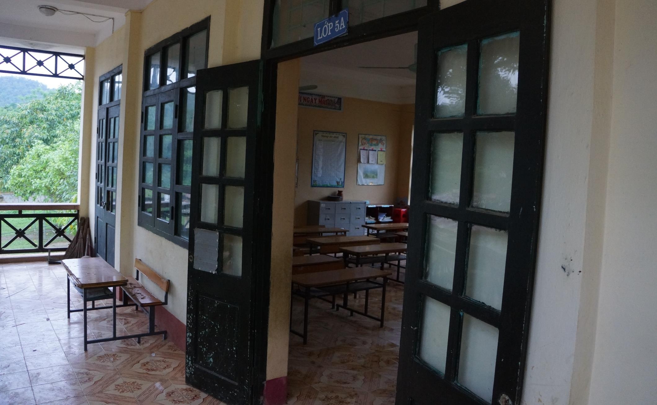 Chem nhieu hoc sinh anh 5