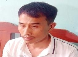 Bat giam doc cong ty tai chinh chi dao dan em hon chien hinh anh