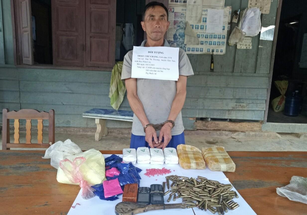 người Lào vận chuyển ma túy ảnh 1 nguoi Lao van chuyen ma tuy anh 1