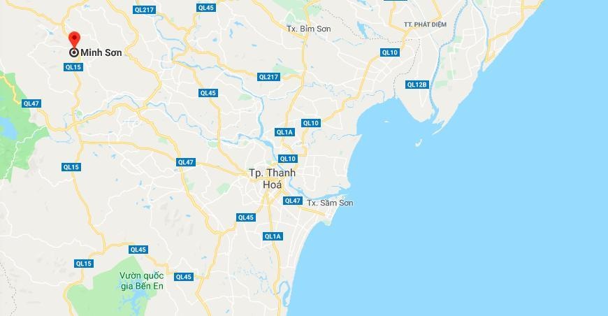 hai co chau duoi nuoc anh 1