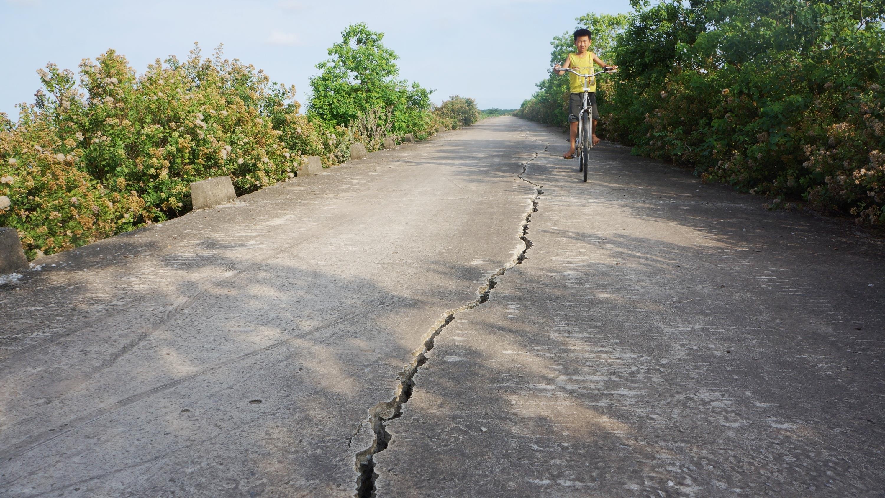 de chan song 100 ty hu hong anh 1