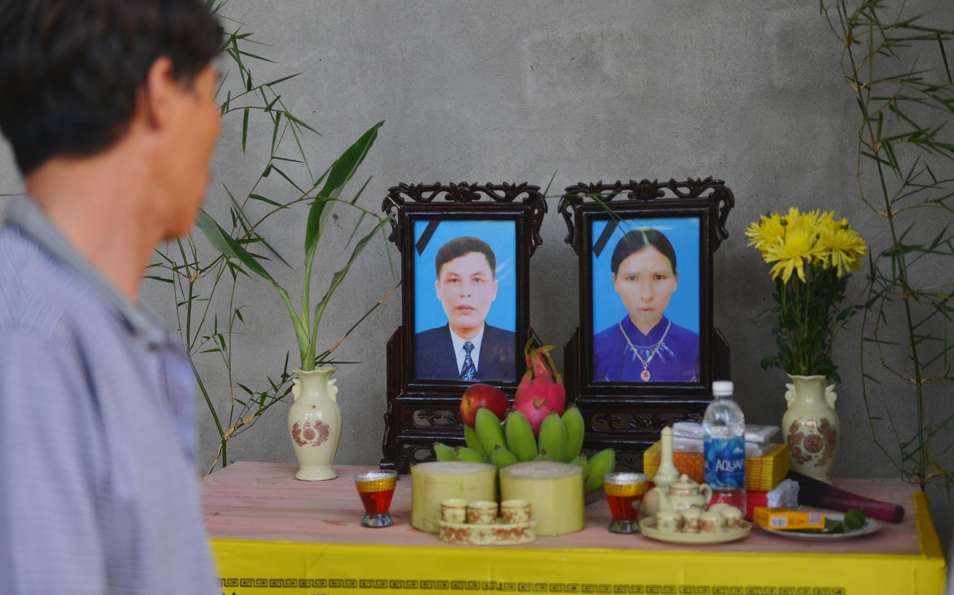 Dem muu sinh dinh menh cua cap vo chong tu vong o cau Yen Hoa hinh anh