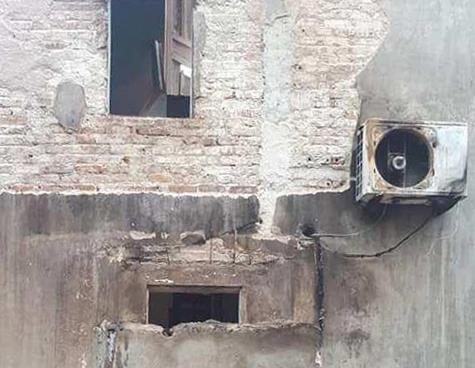 nhà sàn bà Tiến Dũng bị cháy ảnh 2 nha san ba Tien Dung bi chay anh 2