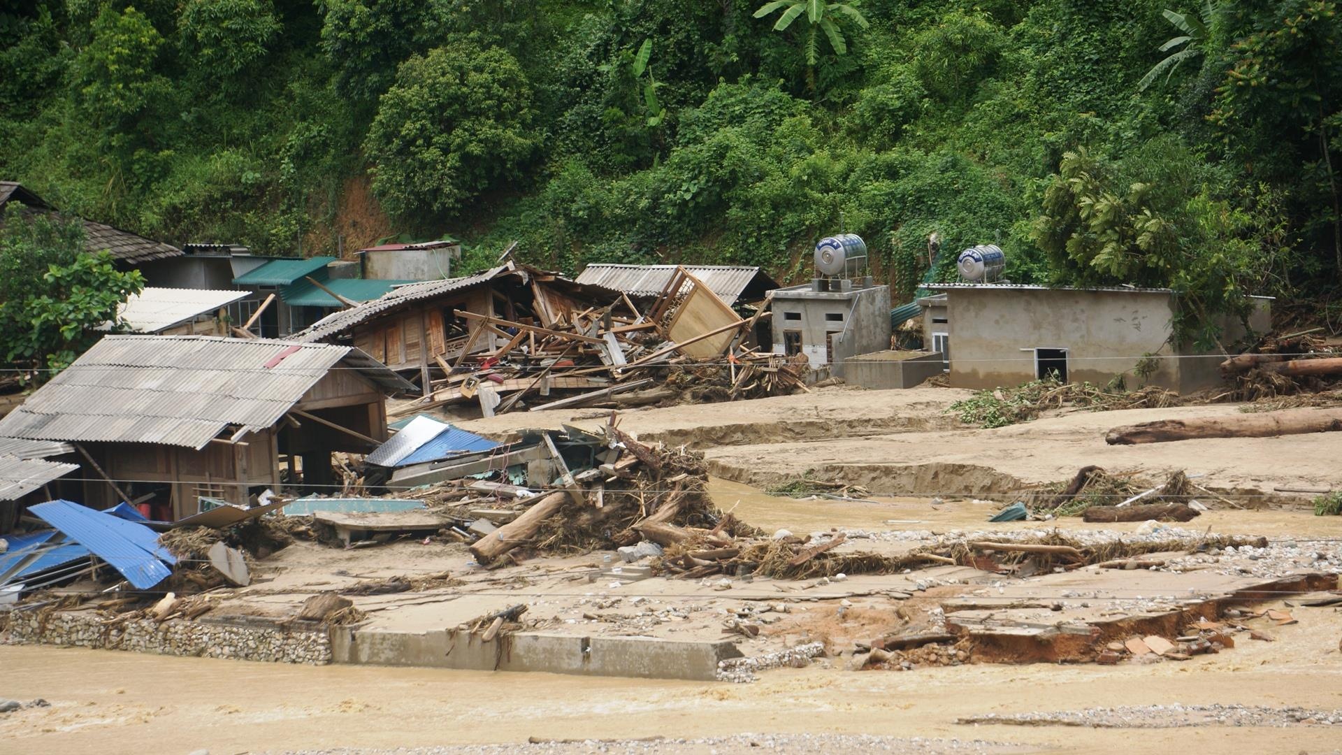 ban lang tan hoang sau lu anh 3