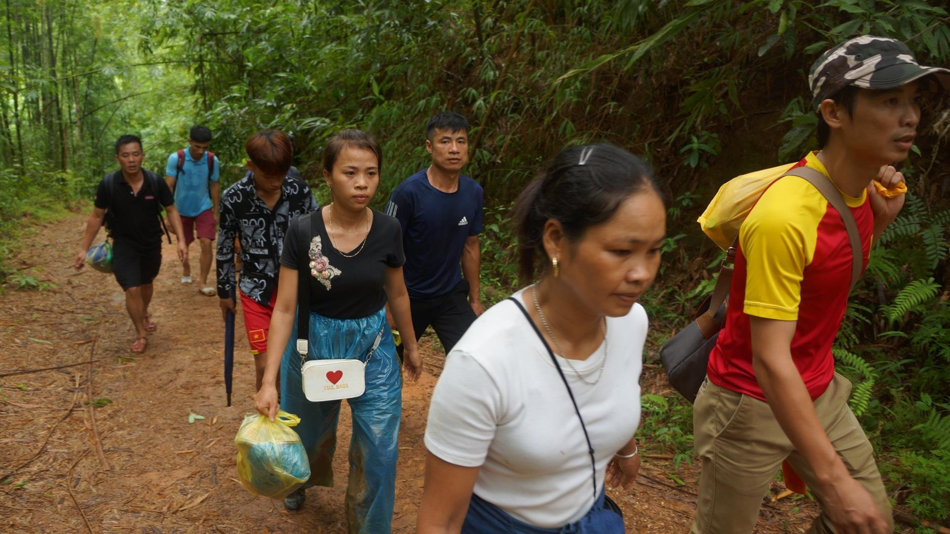 giay phut lu du anh 1