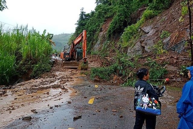 lũ lại xuất hiện ở Mường Lát ảnh 1 lu lai xuat hien o Muong Lat anh 1
