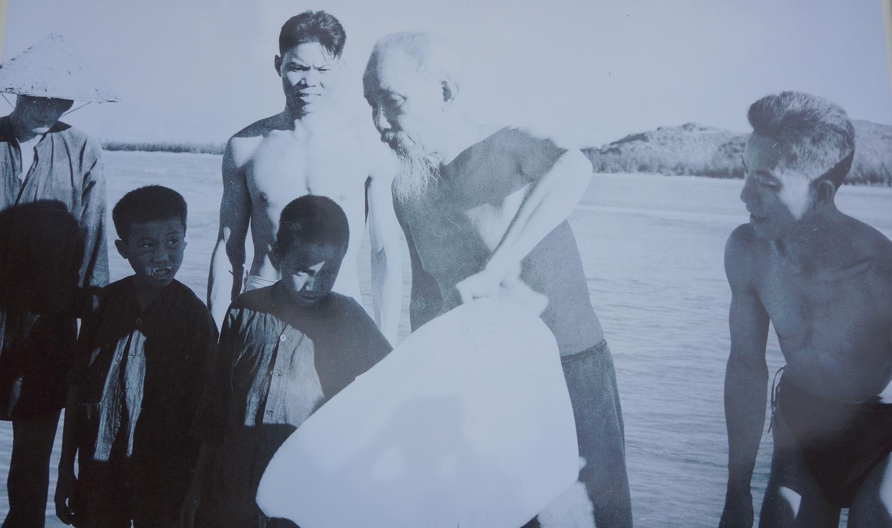 hinh anh Bac Ho tai Sam Son anh 2