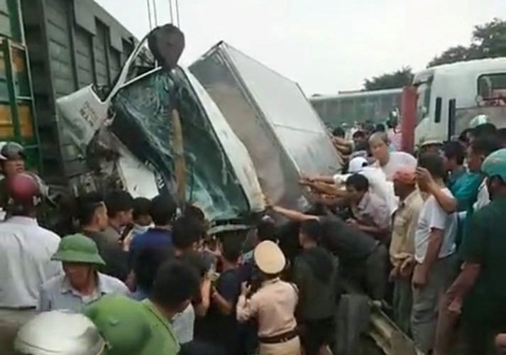 toa tau chan ngang quoc lo 1 anh 3