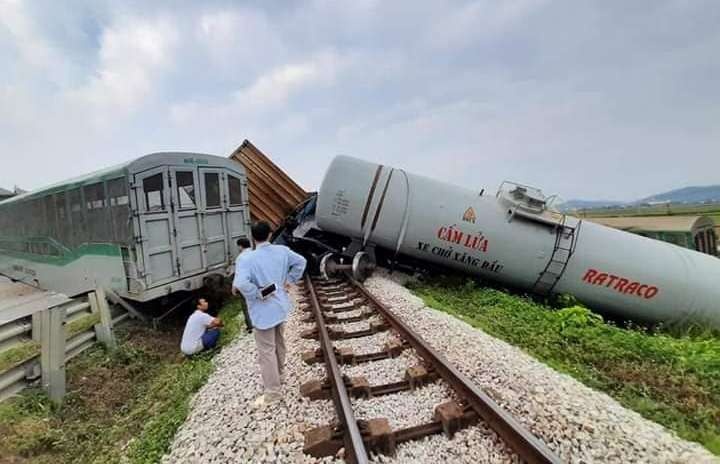 toa tau chan ngang quoc lo 1 anh 4