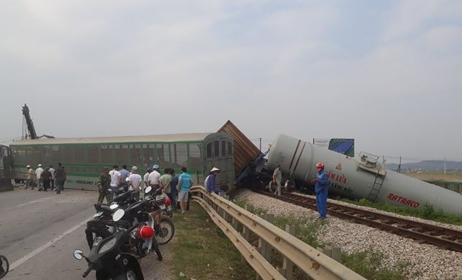 toa tau chan ngang quoc lo 1 anh 1