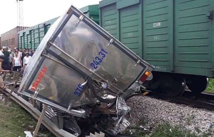 toa tau chan ngang quoc lo 1 anh 2