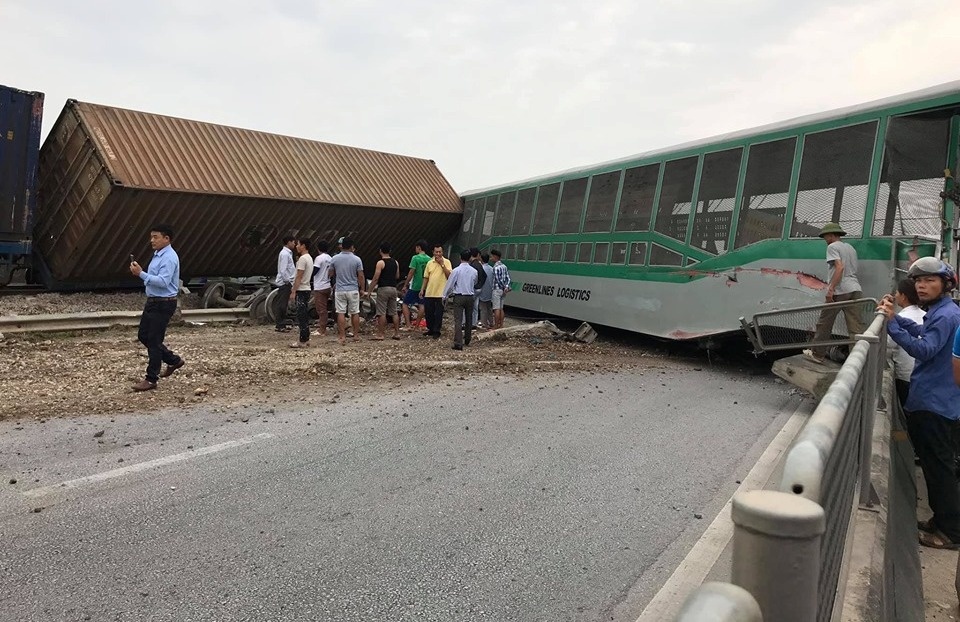 toa tau chan ngang quoc lo 1 anh 7