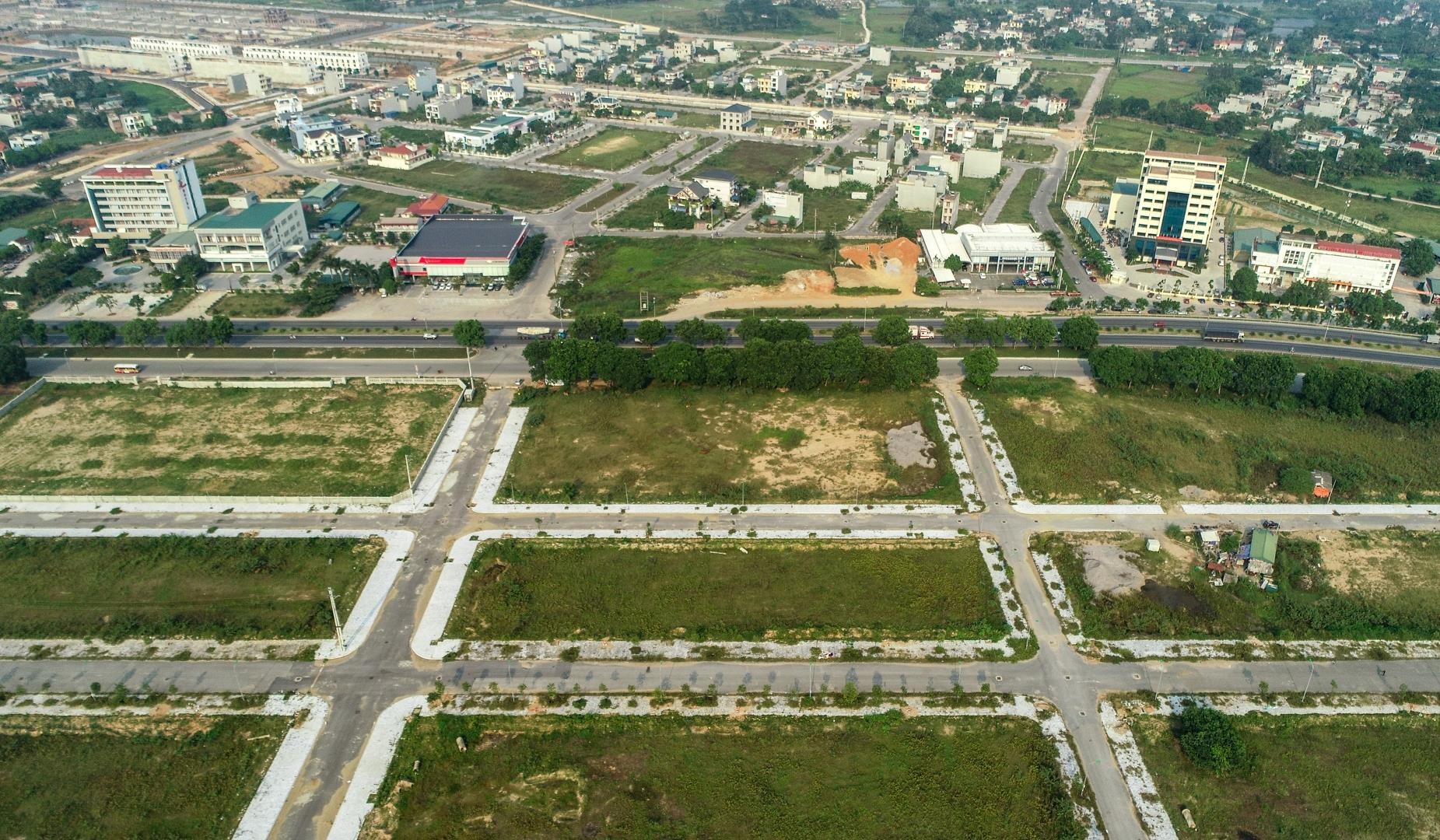 375 lo 'dat vang' o Thanh Hoa nhin tu flycam hinh anh