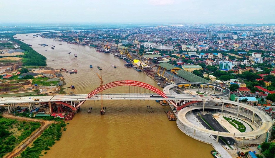 dieu tra ve bay tren cau 2000 ty anh 3