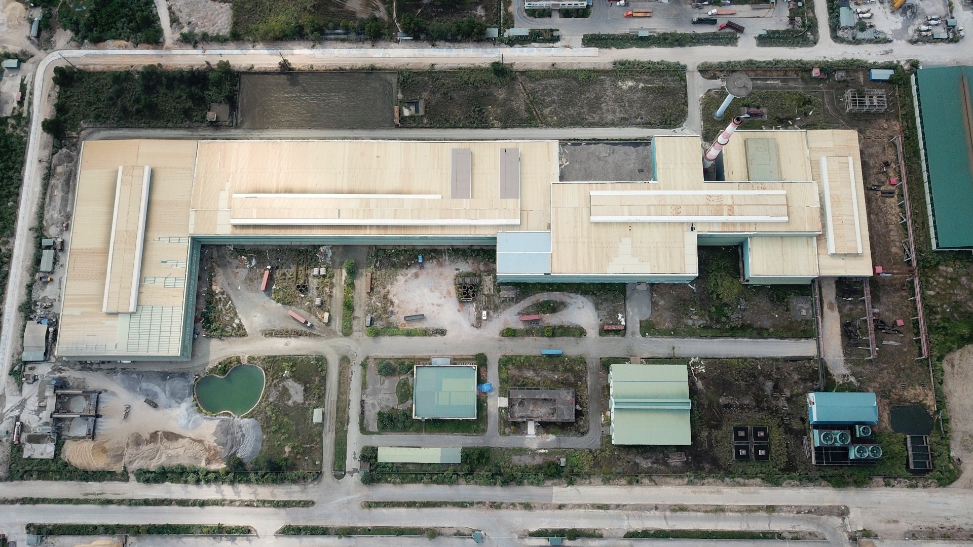 nha may thep 3.000 ty hoang tan anh 2