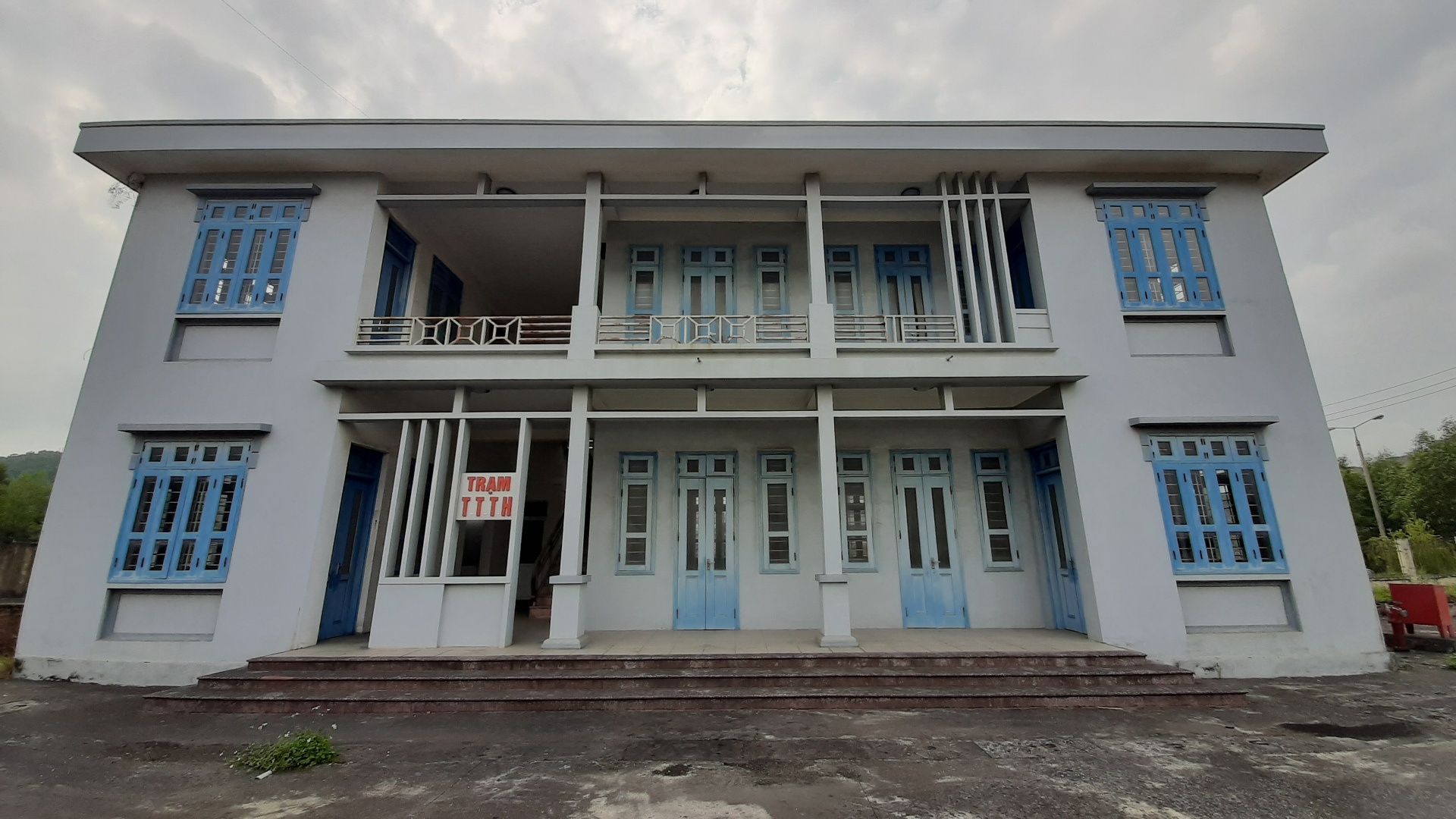 Ga không bóng tàu ảnh 6 Ga khong bong tau anh 6