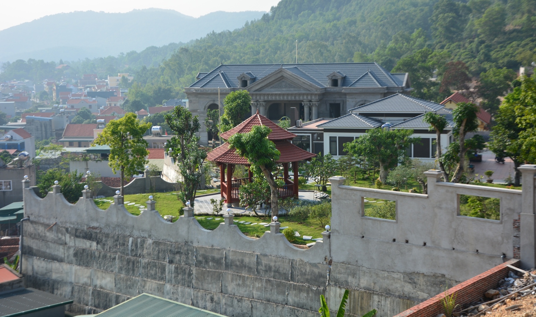 biet thu khong phep Ha Long anh 4