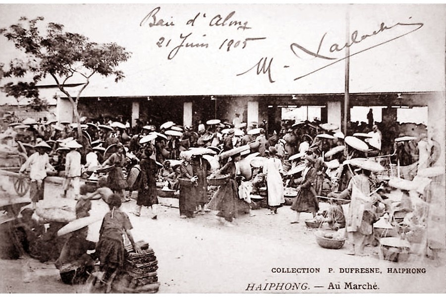 chợ Sắt niềm kiêu hãnh ảnh 1 cho Sat niem kieu hanh anh 1