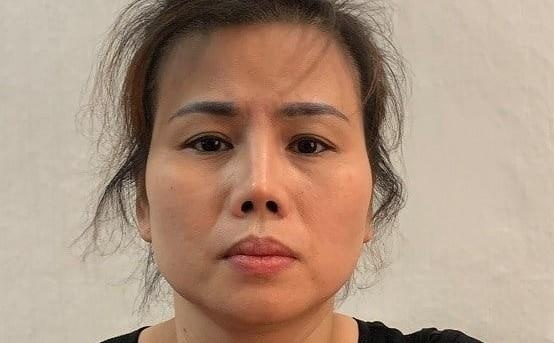 Nu quai dat Cang cam dau duong day lo de hinh anh