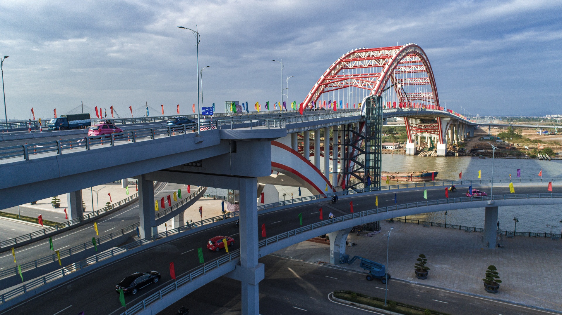 nhung chiec cau Hai Phong anh 2