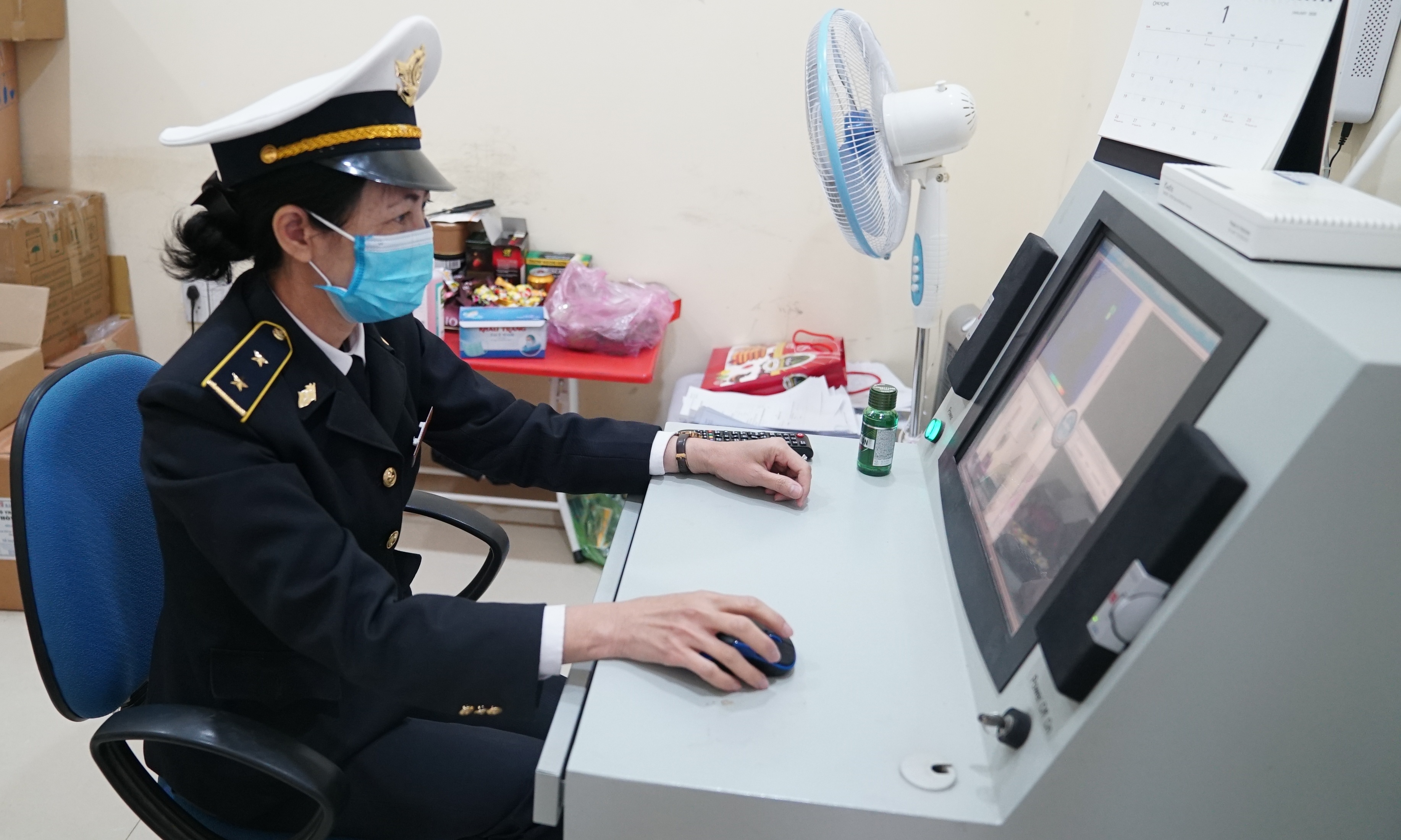 xuyen Tet chong dich anh 2