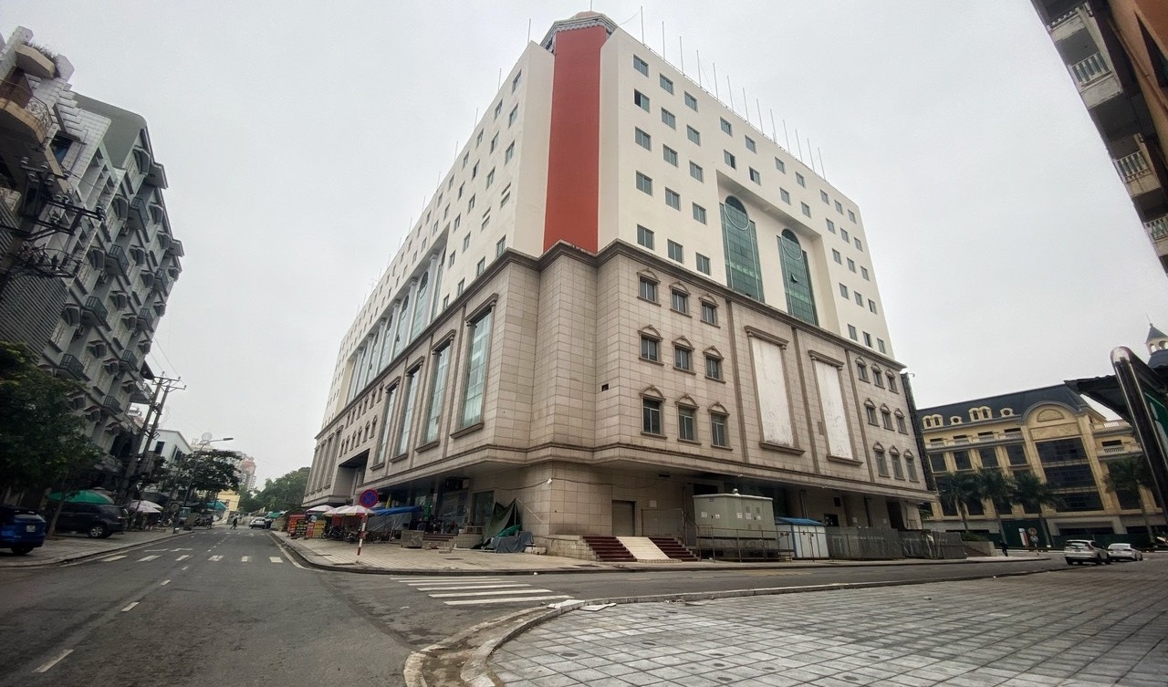 hang quan Mong Cai e am anh 6