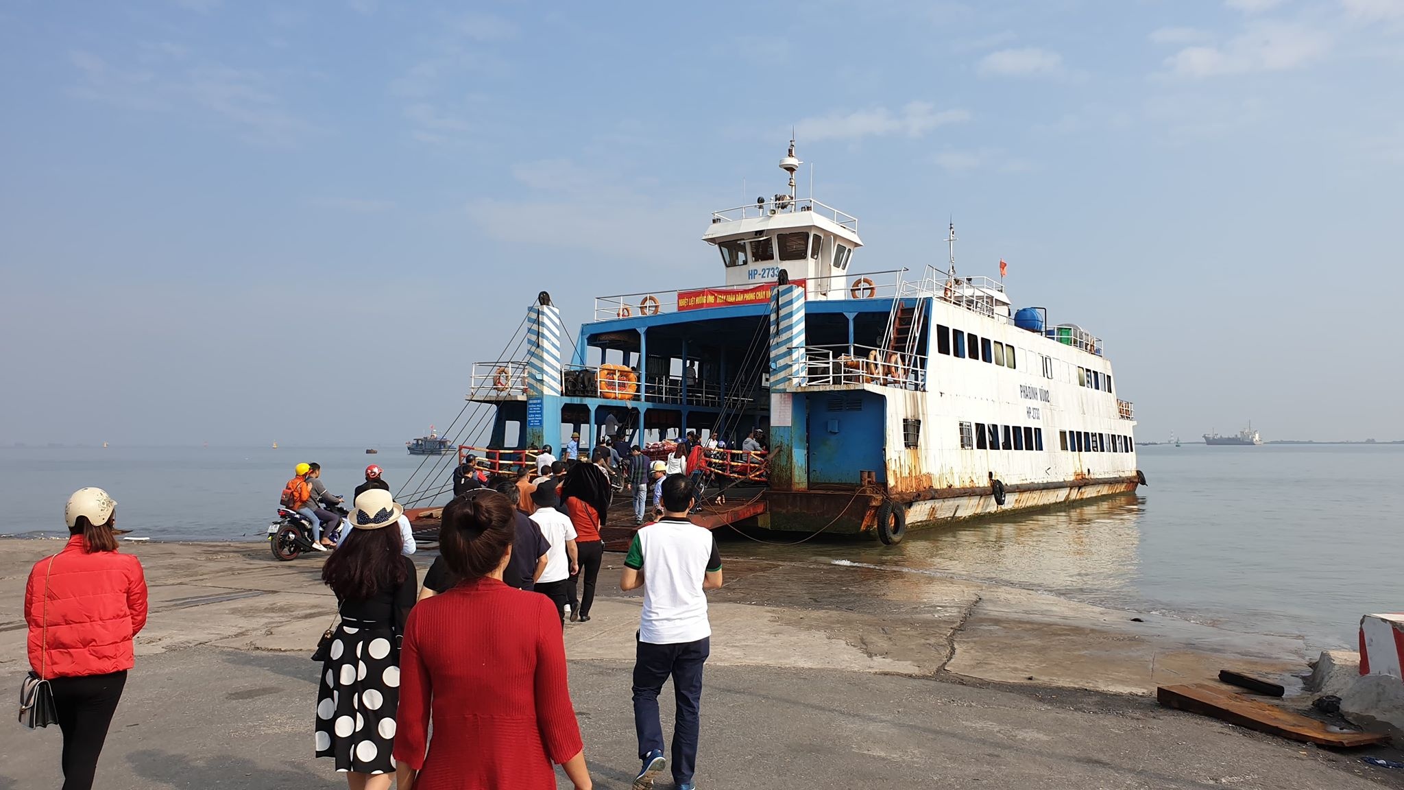 Nguoi me am tinh virus corona anh 3