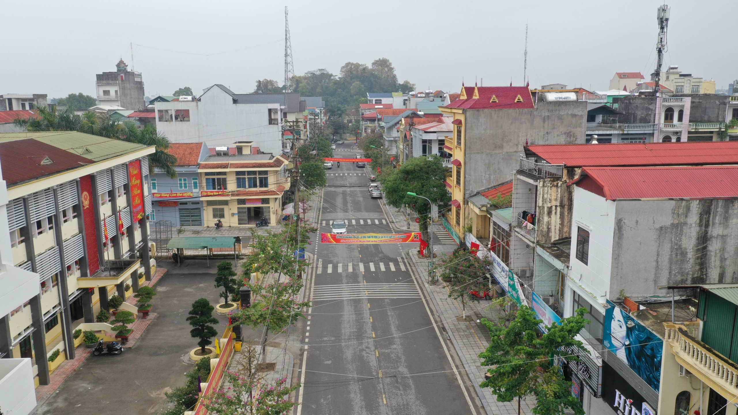 TP Mong Cai vang lang chua tung thay giua dich corona hinh anh