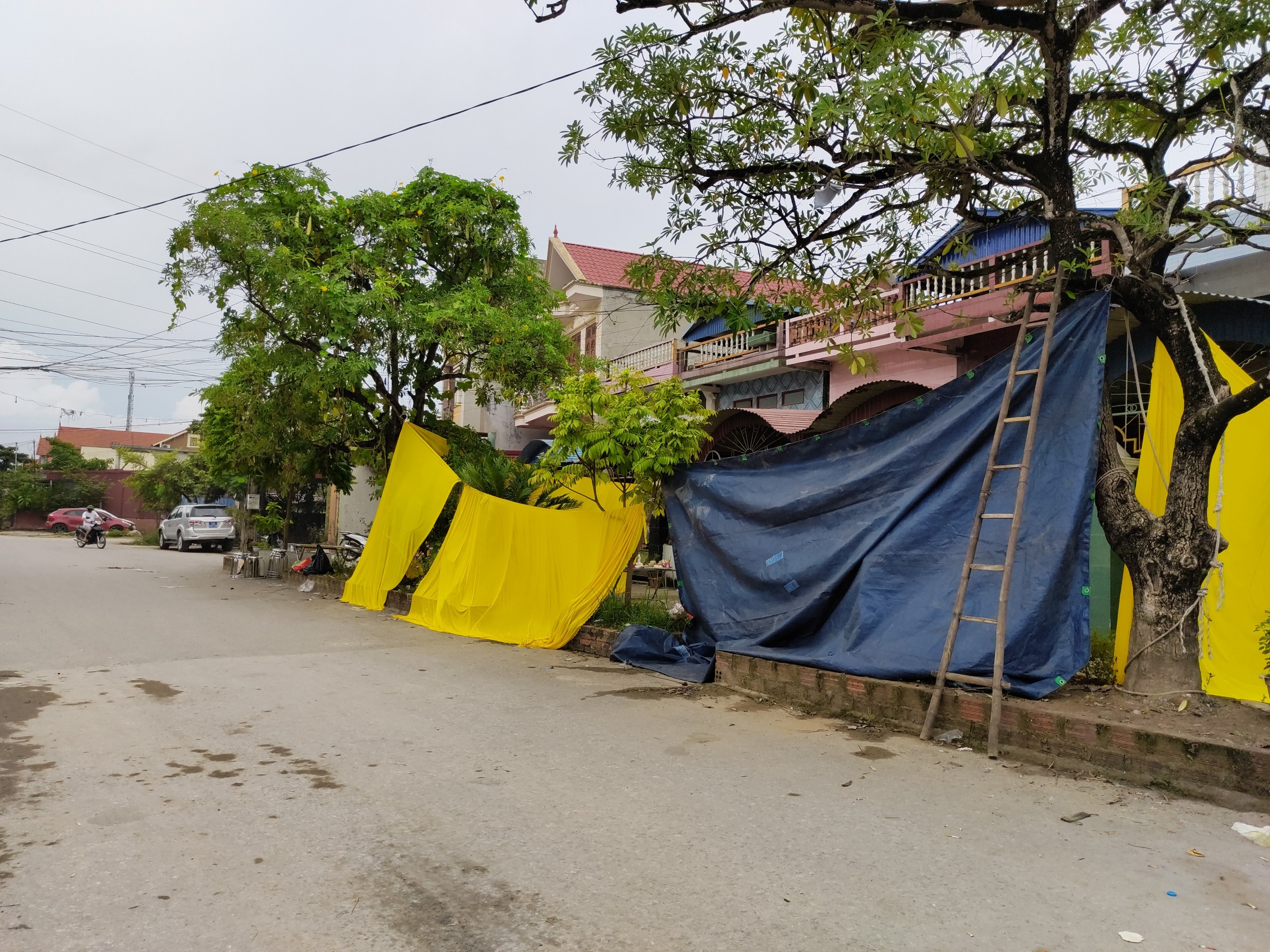 châm lửa đốt 4 người tử vong ảnh 1 cham lua dot 4 nguoi tu vong anh 1