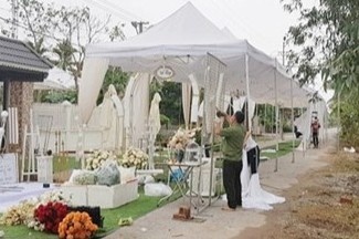 Co dau Hai Phong hoan cuoi vi bay cung nguoi nhiem Covid-19 hinh anh