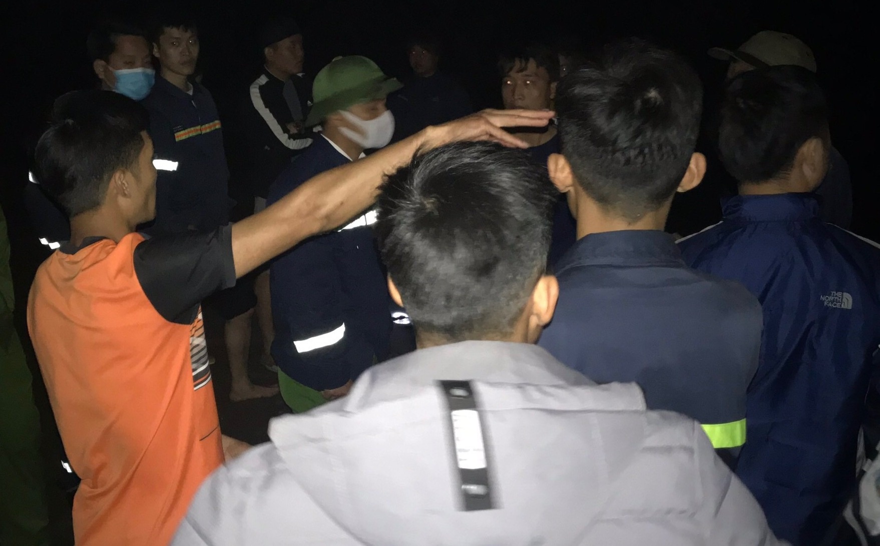 nam thanh nien mat tich khi tam anh 1