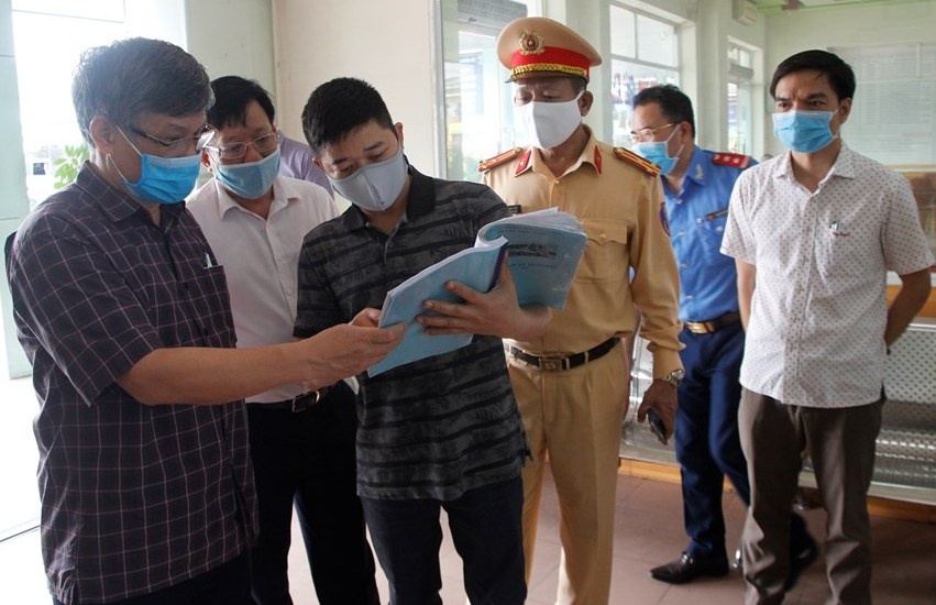 Hai Phong phe binh quan ly ben xe anh 1