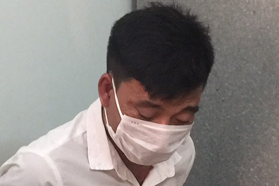 Dap 2 may ATM vi khong rut duoc tien hinh anh