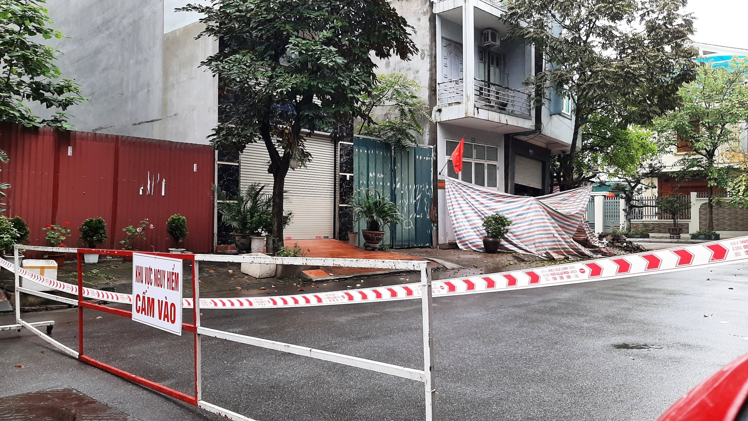 ngoi nha 4 tang nghieng anh 3