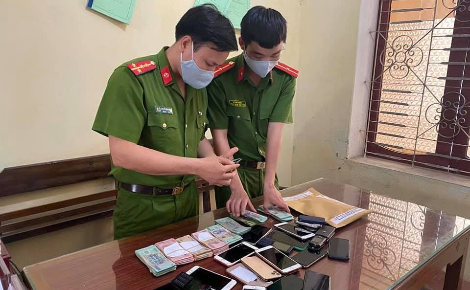 bat qua tang 20 nguoi danh bac anh 2