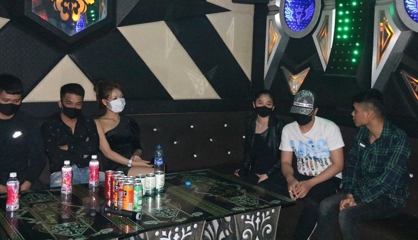 karaoke Đồ Sơn vẫn đón khách ảnh 1 karaoke Do Son van don khach anh 1