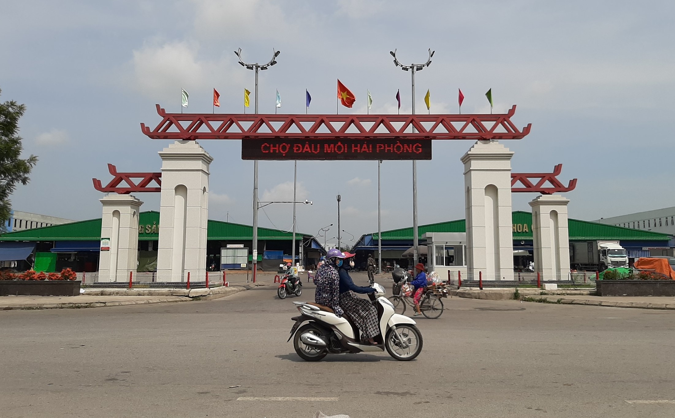 Hai Phong ky luat khien trach Ban Thuong vu Quan uy Hong Bang hinh anh