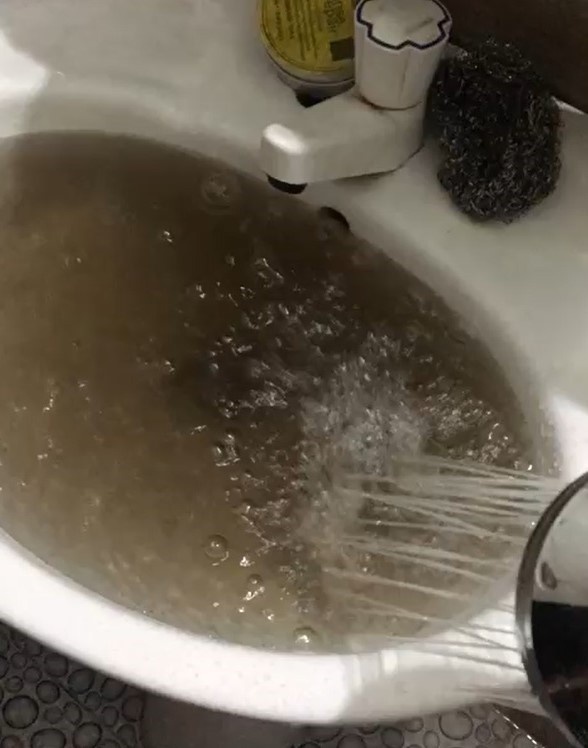 dao lon vi nuoc sach nhiem ban anh 1