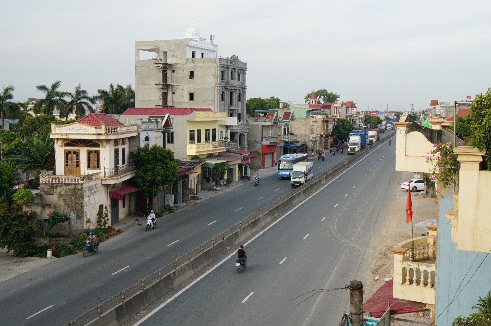 Nha hong do lam duong, dan moi mon doi den bu hinh anh