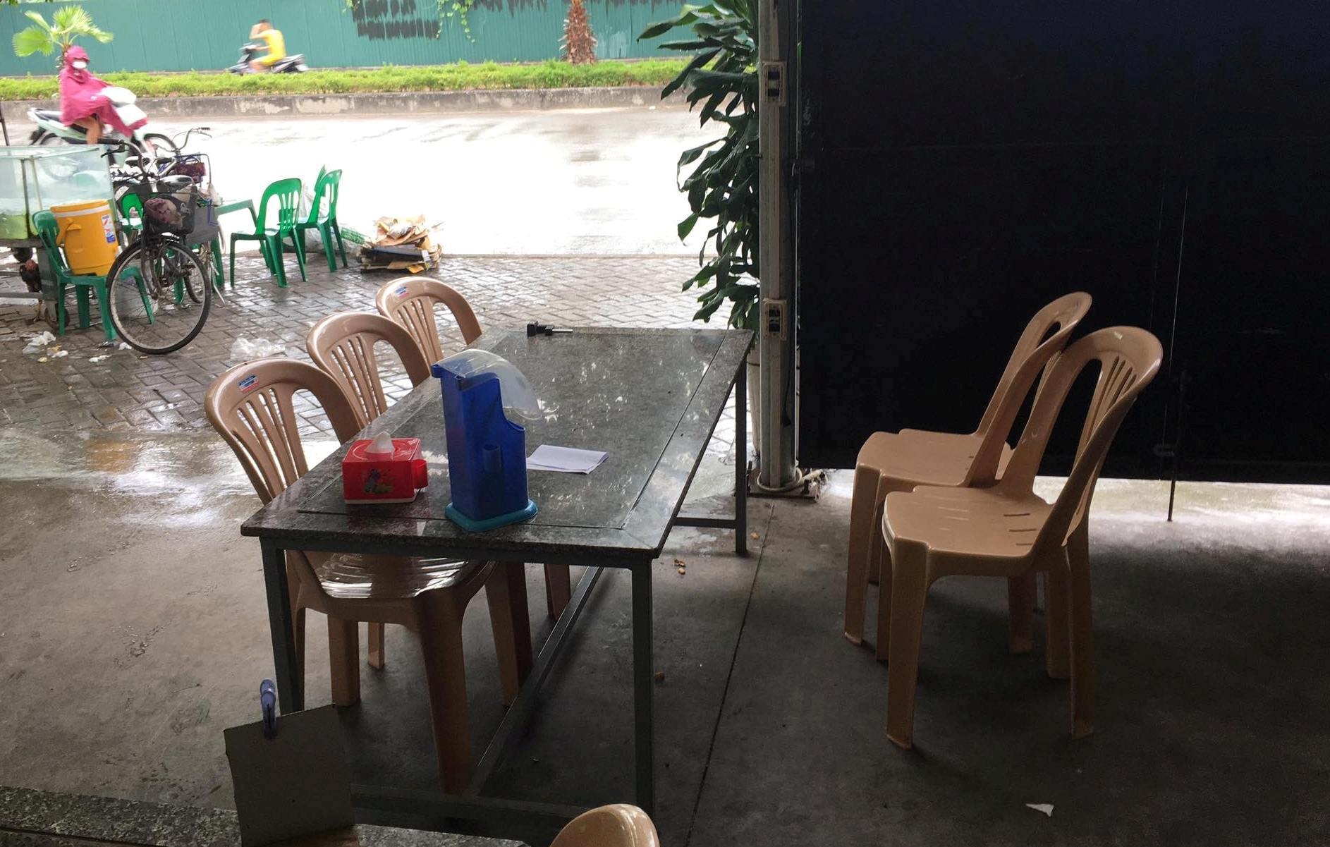 Mot thanh nien bi dam chet o quan bia hinh anh