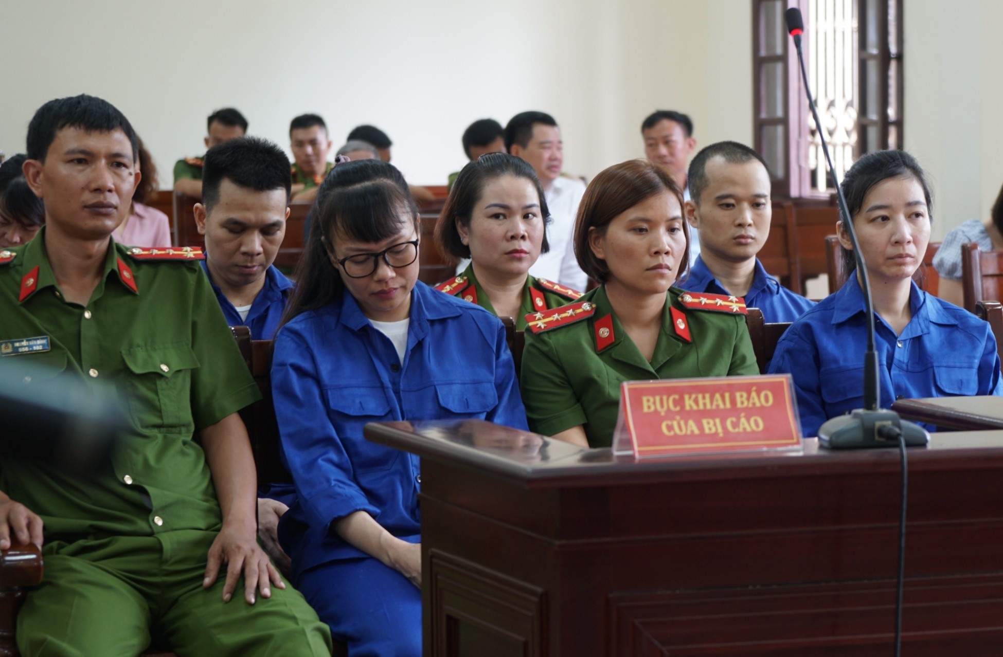 xu giam doc tham o 400 ty anh 1