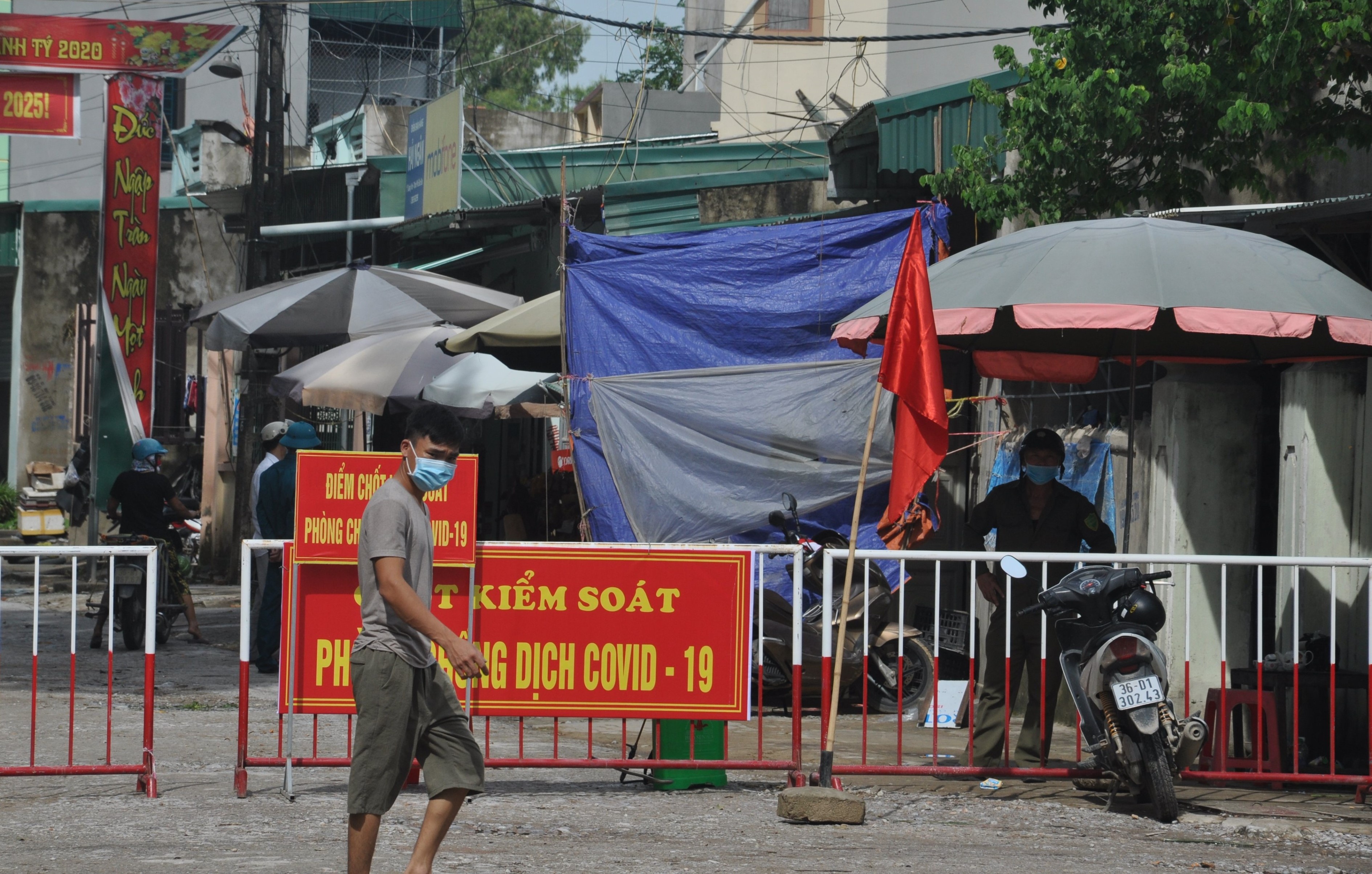 bị phạt vì không cách ly ảnh 1 bi phat vi khong cach ly anh 1