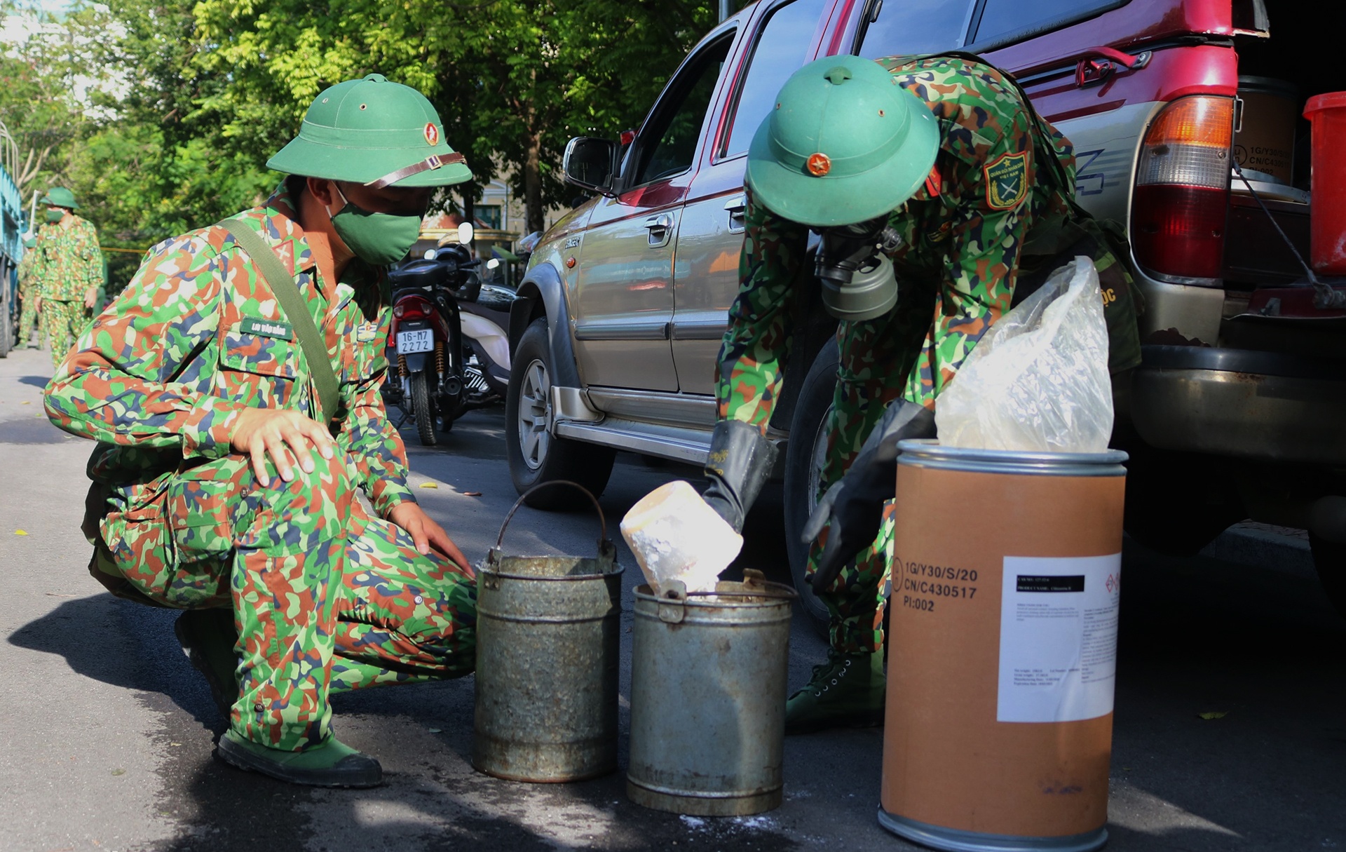 quan doi khu trung pho Hai Phong anh 1