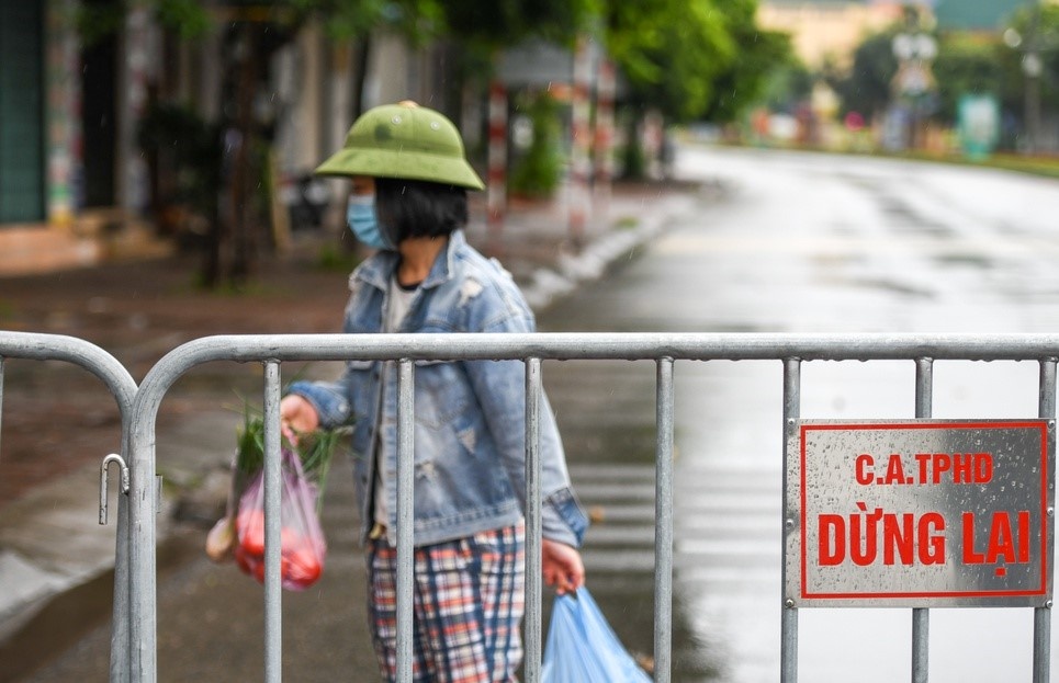 Hai Duong cach ly them khu pho phong Covid-19 hinh anh