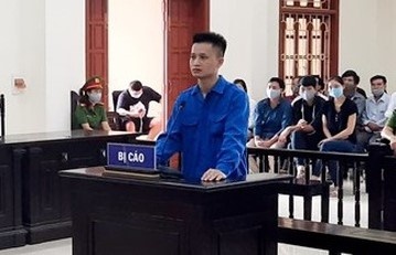 giet nu nhan vien ngan hang anh 1