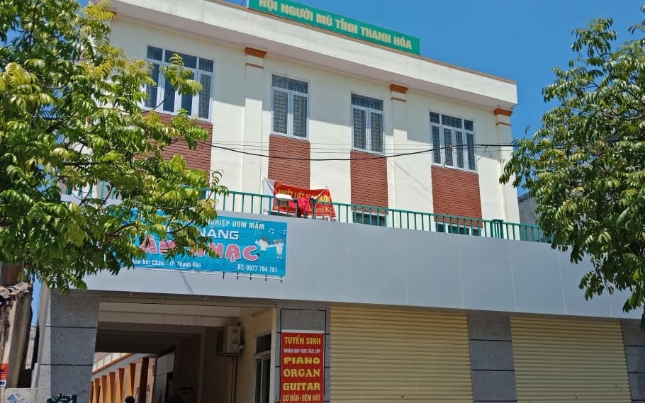 Ke toan hoi nguoi mu mat tich cung 800 trieu hinh anh