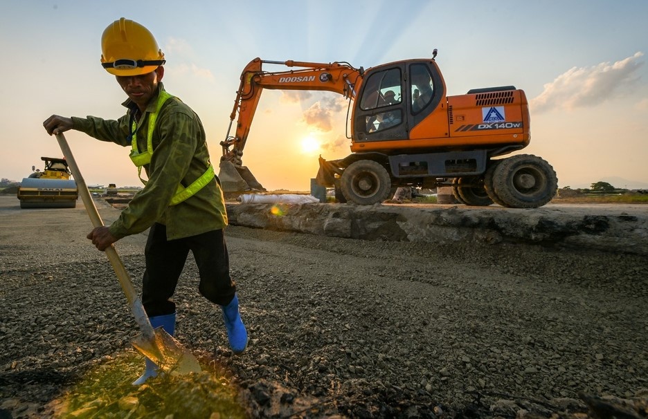 Hai Phong chi hon 1.200 ty nang cap quoc lo 10 hinh anh