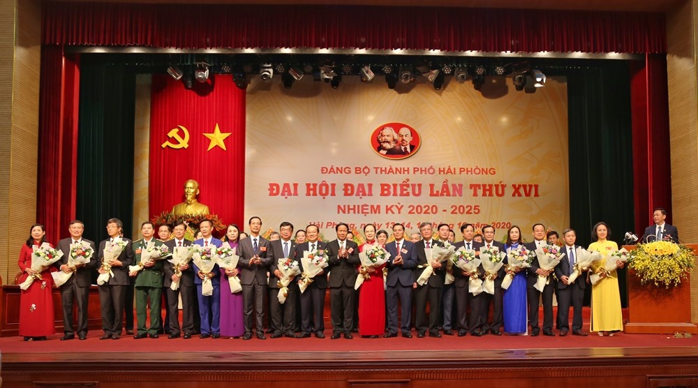 Hai Phong ung ho mien Trung 10 ty anh 2