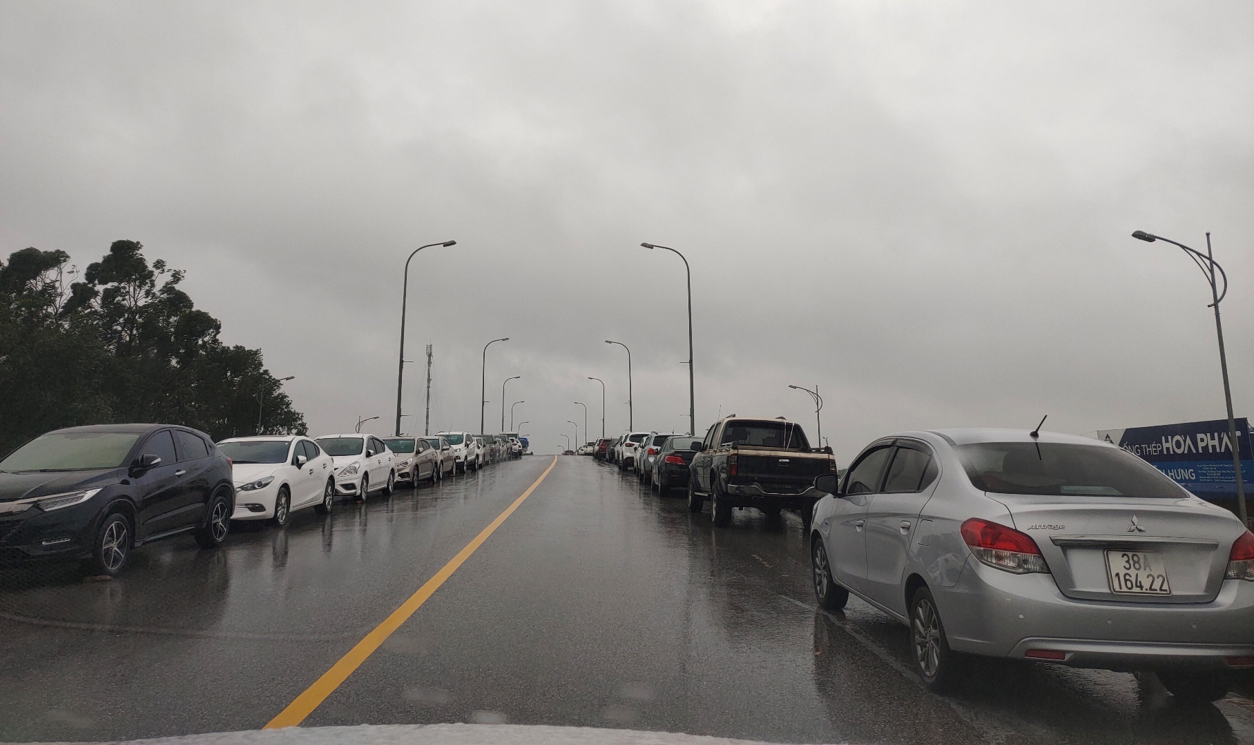 nguoi dan cheo thuyen di lai anh 1